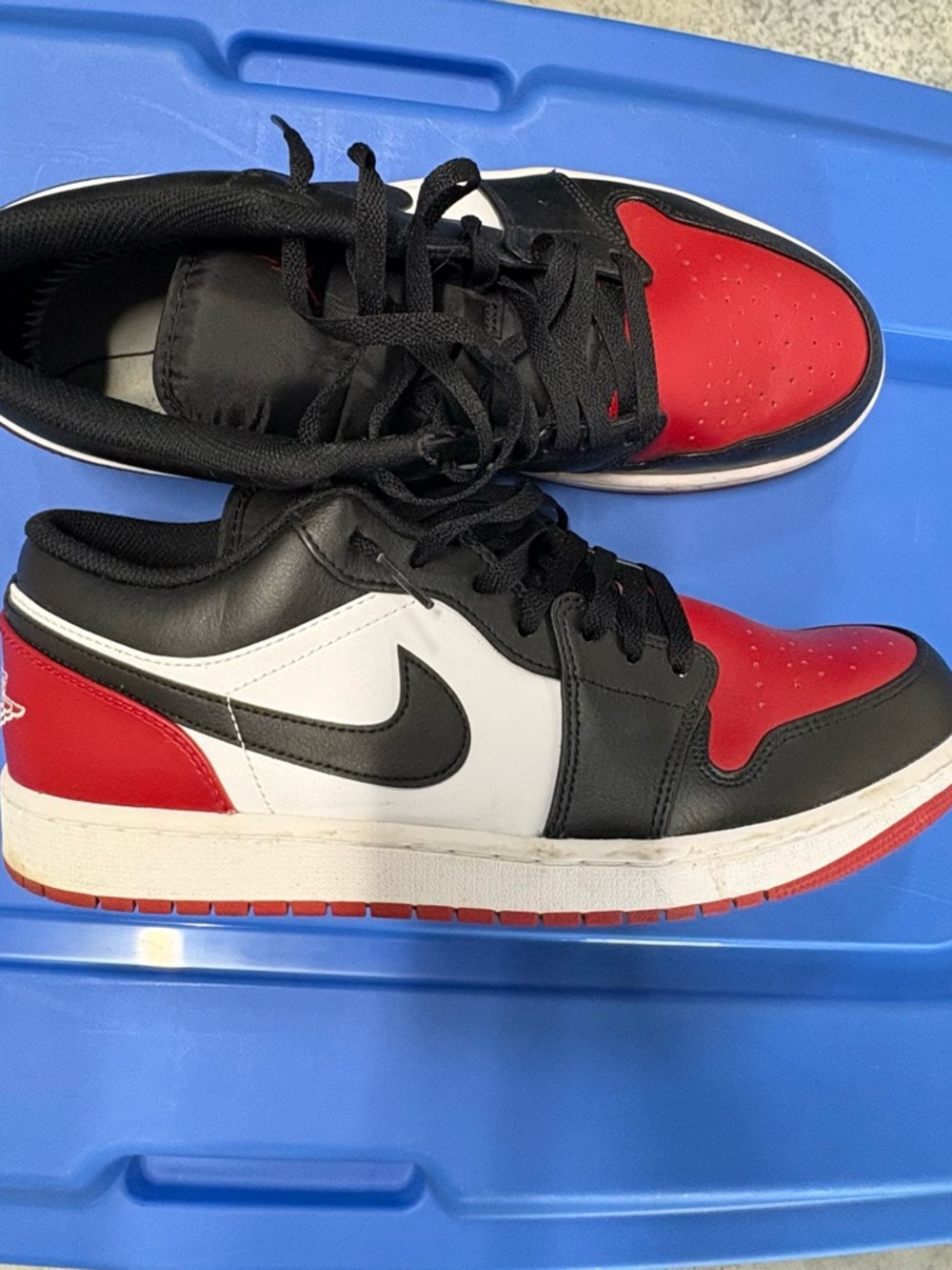 Jordan’s Nike Air-inspired Men's Low Top Sneakers - Black White Red